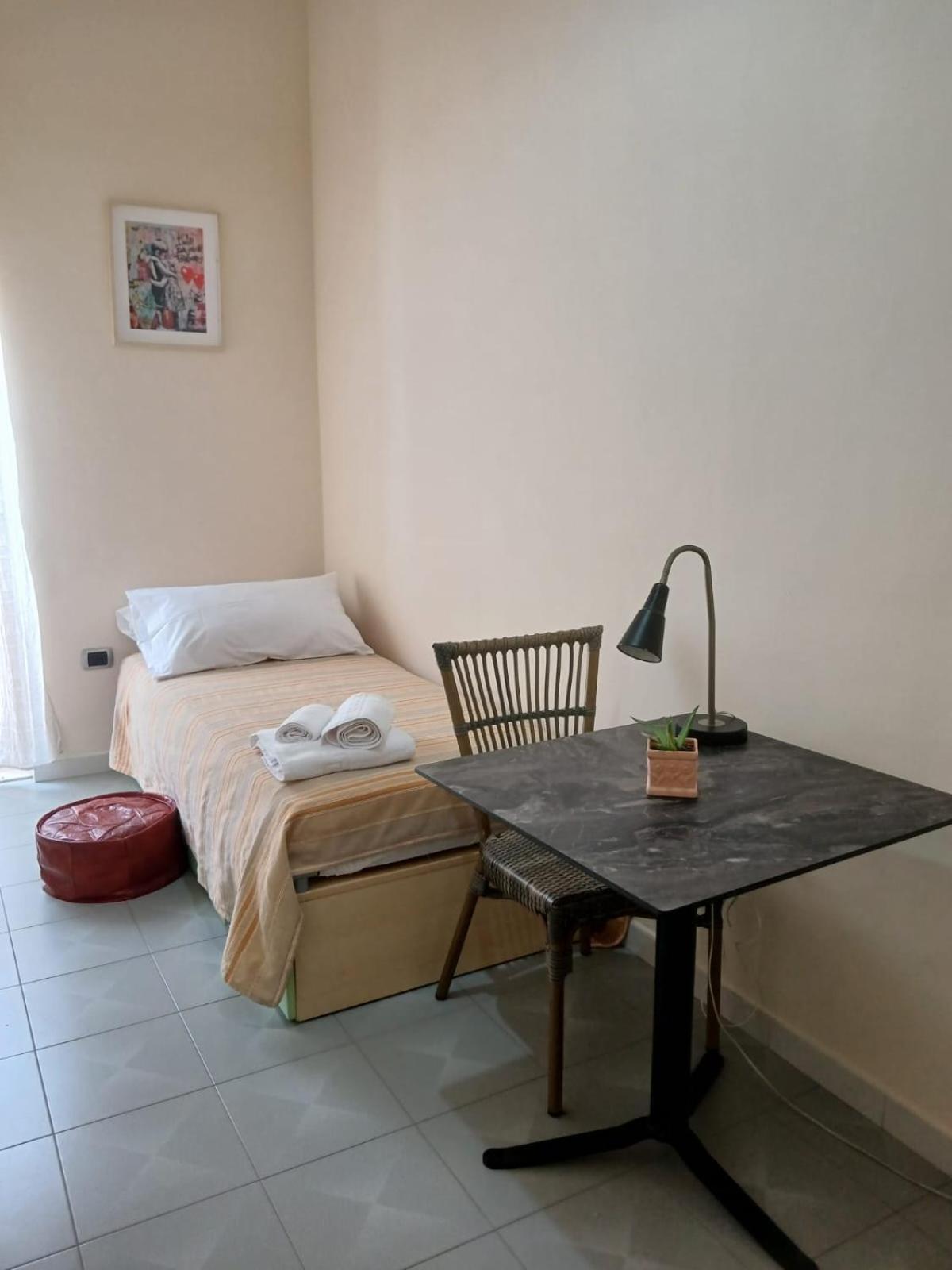 Casa Di Max Apartment Бриндизи Екстериор снимка